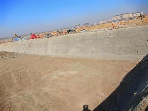 哈巴河高铁桩基础建设